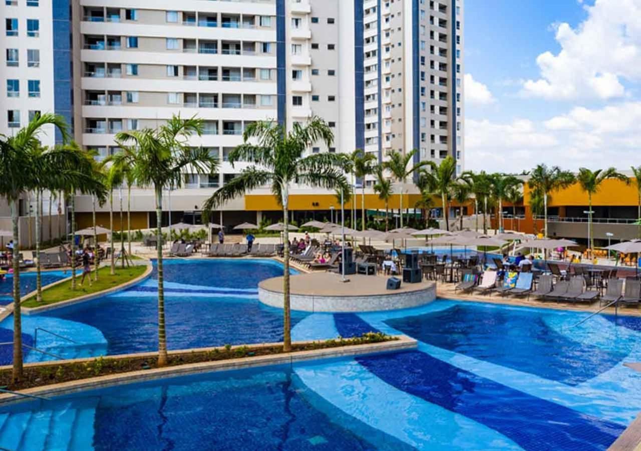 Enjoy Solar Das Aguas Park Resort Olimpia Exterior photo The swimming pool at the resort
