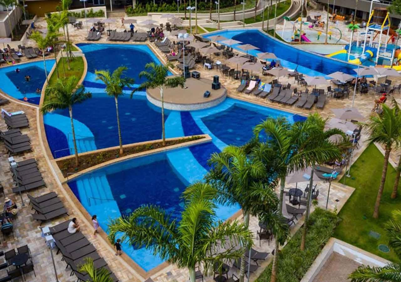 Enjoy Solar Das Aguas Park Resort Olimpia Exterior photo Aerial view of the resort