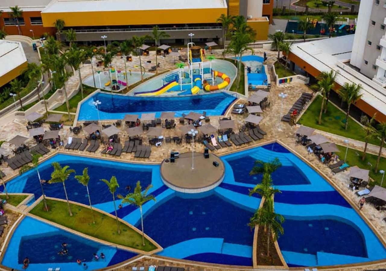 Enjoy Solar Das Aguas Park Resort Olimpia Exterior photo Aerial view of the resort's water park