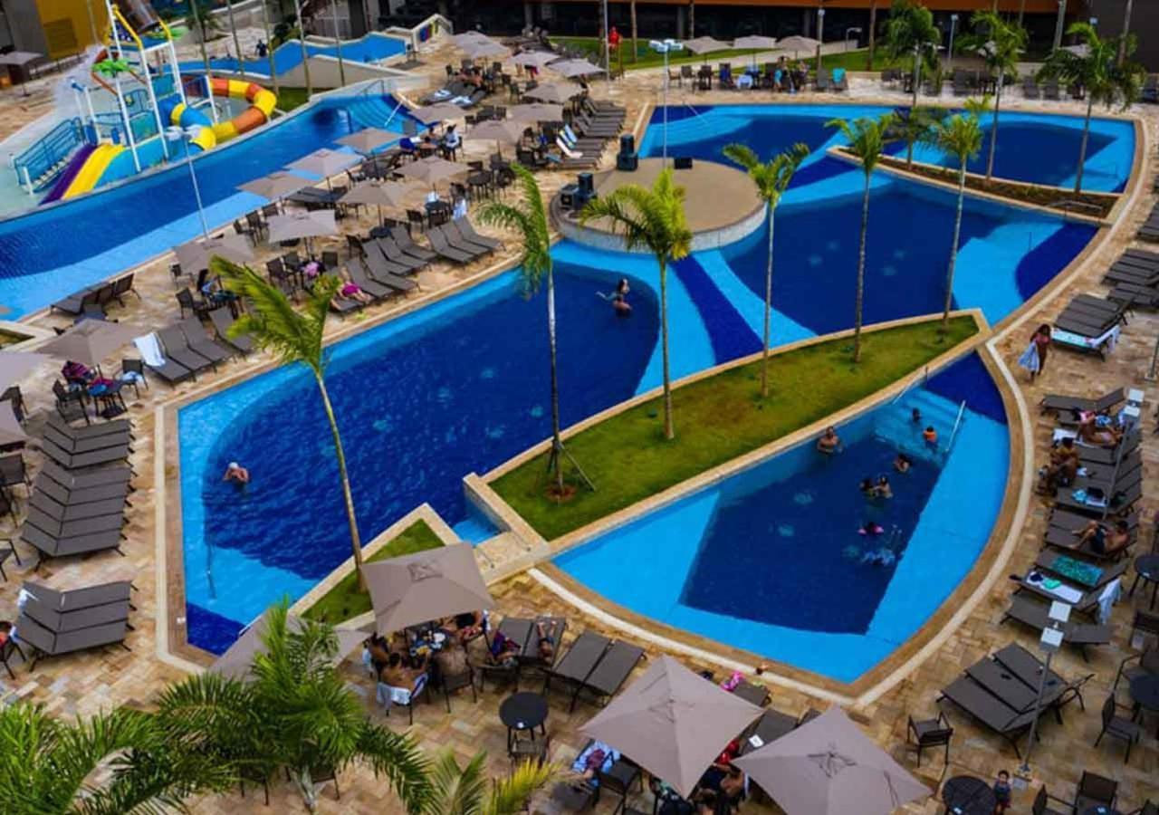 Enjoy Solar Das Aguas Park Resort Olimpia Exterior photo Aerial view of the resort's swimming pool