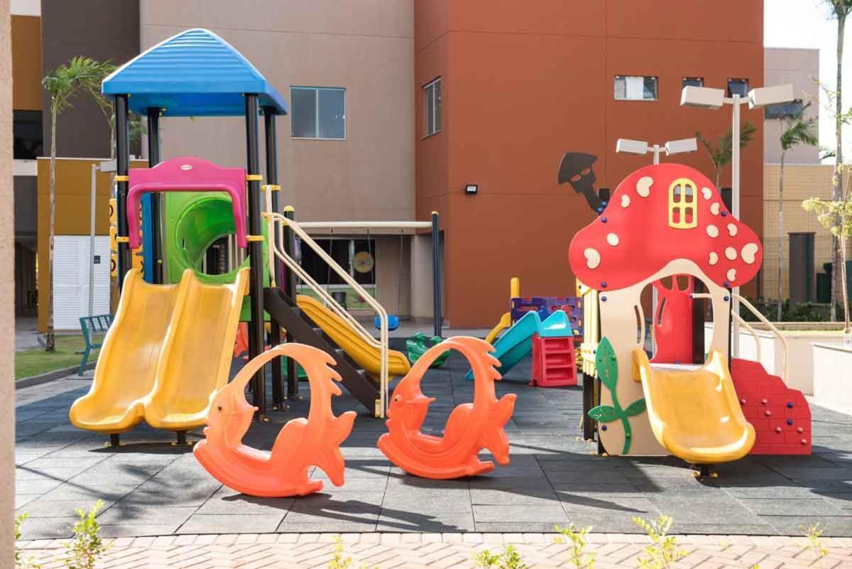 Enjoy Solar Das Aguas Park Resort Olimpia Exterior photo Playground in a residential area